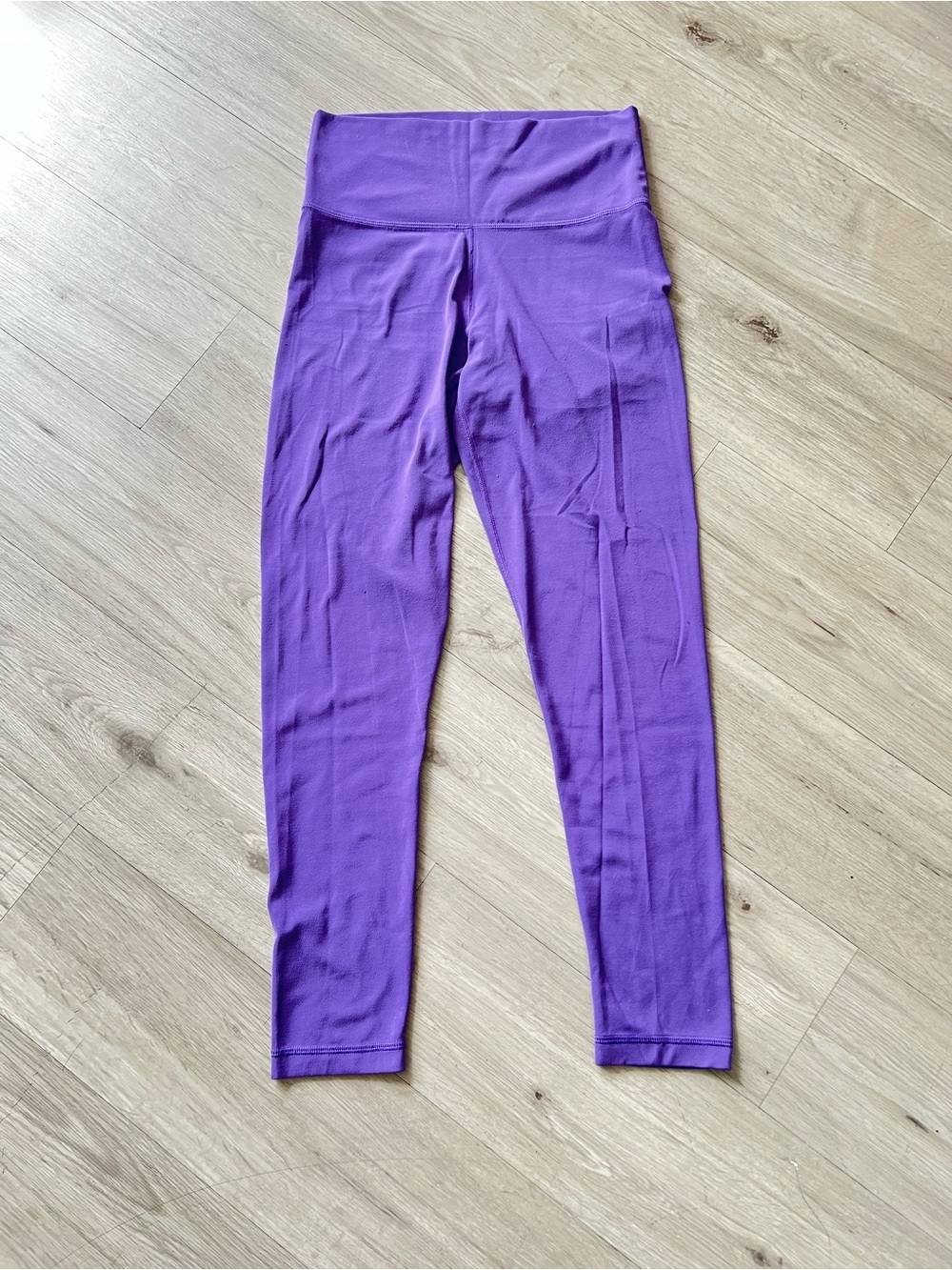 TnAction Aritzia Lavender Purple Yoga Leggings Sz Medium